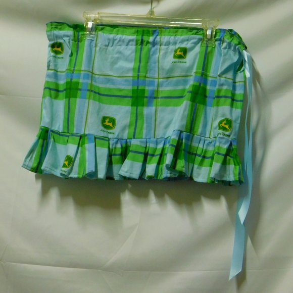 Homemade John Deer mini skirt with pleated flounce - Picture 1 of 7